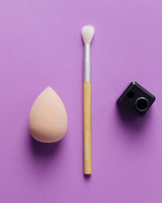 Why a Makeup Sponge Is the Secret to a Flawless Moon Dust Finish